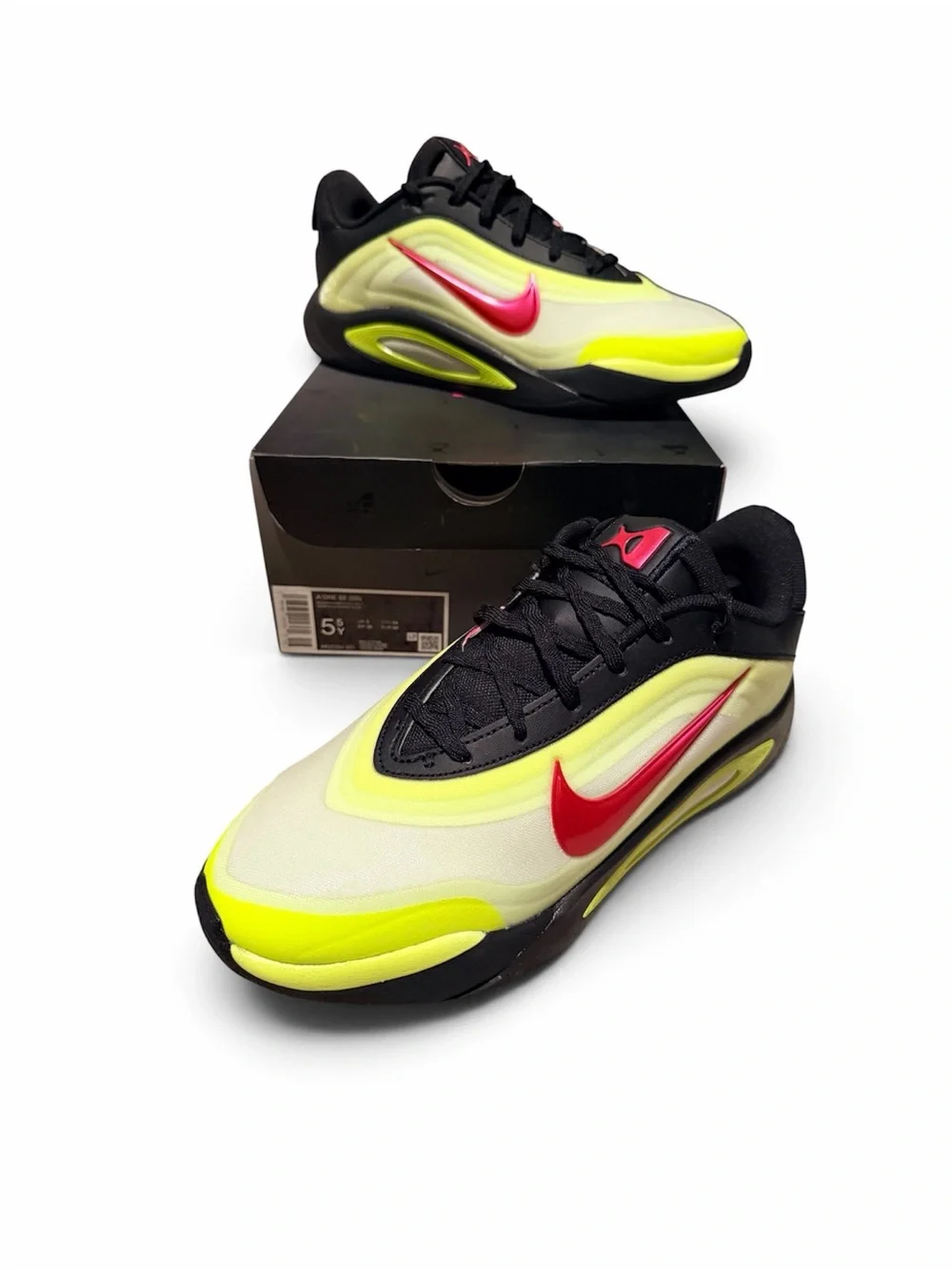 New in Box Nike A’One SE (GS) Brand New in Box 5.5Y / 7W Retail: $90 Aja Wilson